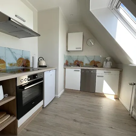 Haus Passat Steuerbord - 200m Zur Ostsee & Balkon Apartment *